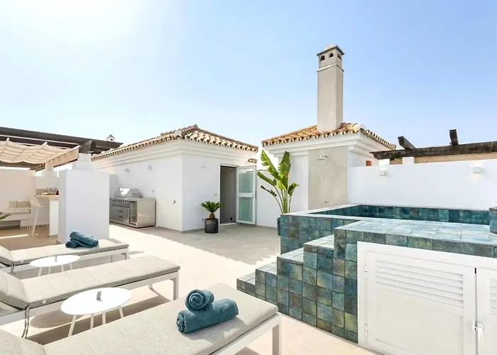 Casco Antiguo דירה *